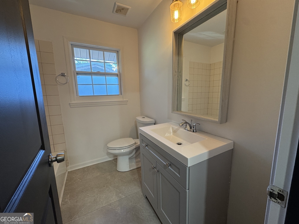 995 Fleetwood Circle Sw - Photo 6