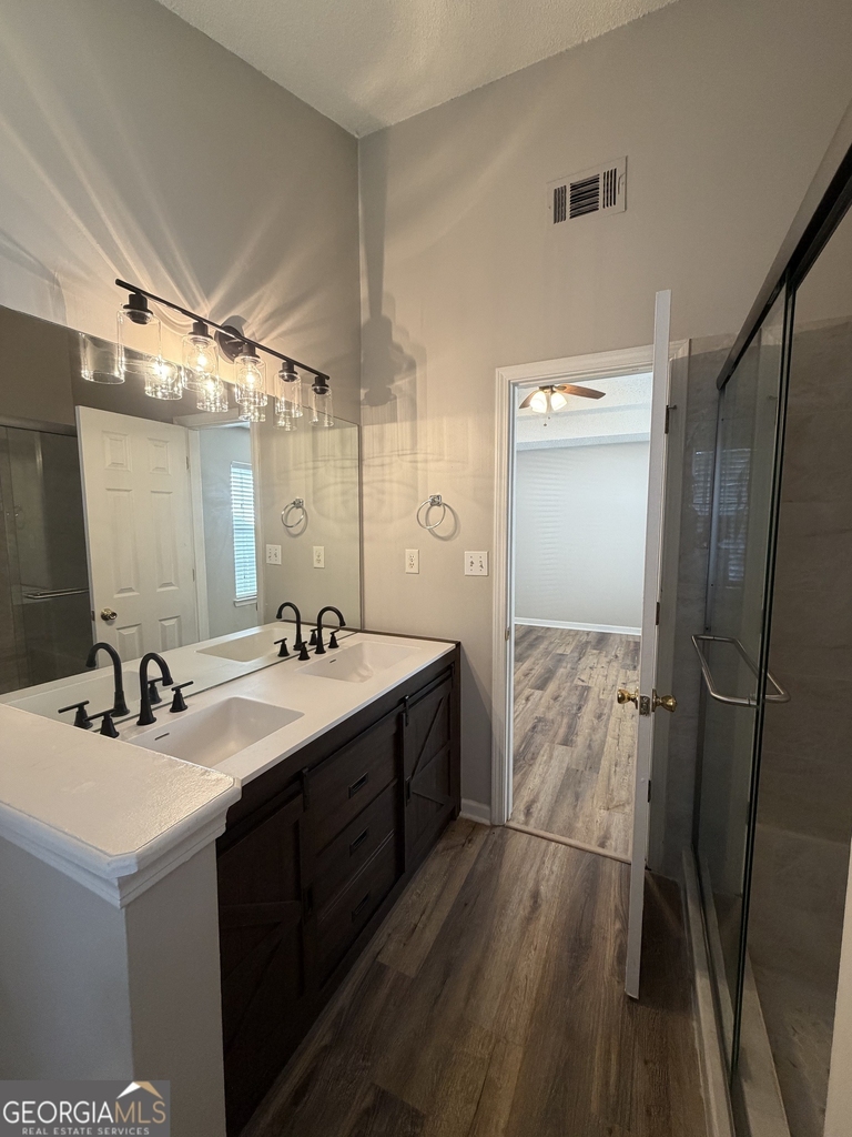 3020 Meadow Glen Pass - Photo 21