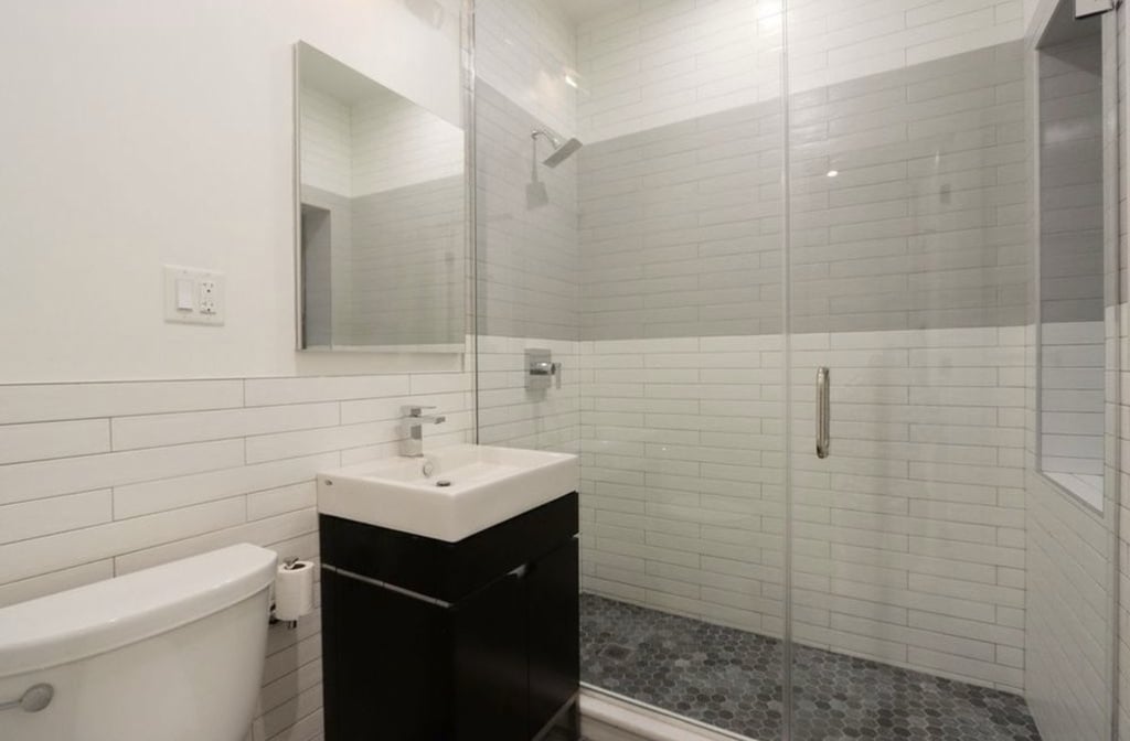 1st Avenue - Photo 6