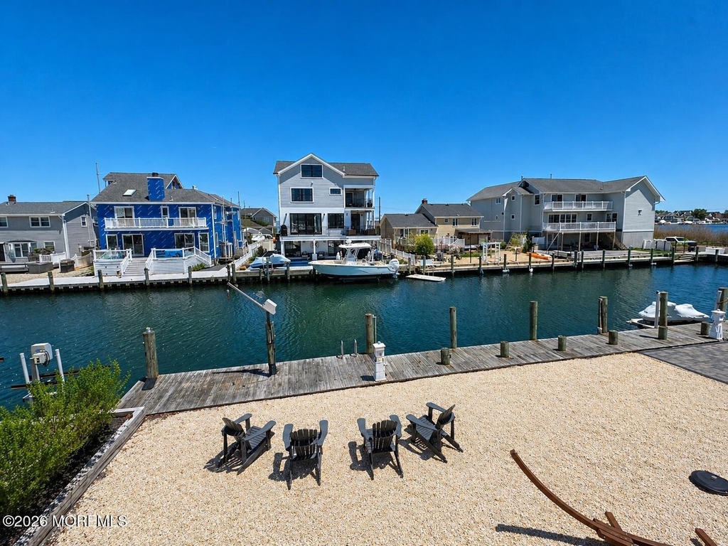 1825 Boat Point Drive - Photo 2