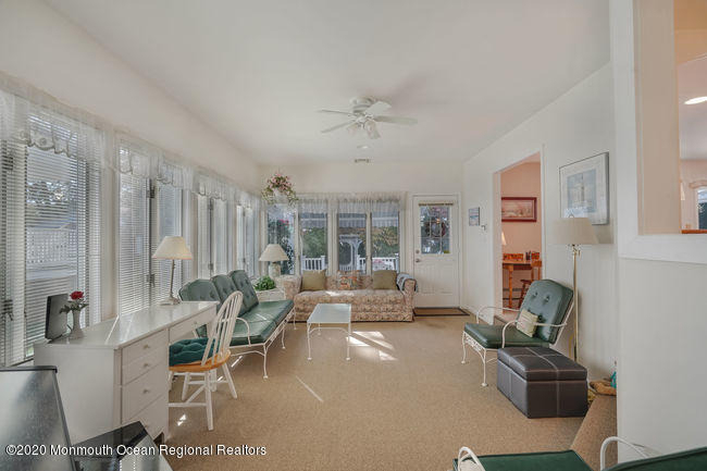 315 Tuttle Avenue - Photo 15