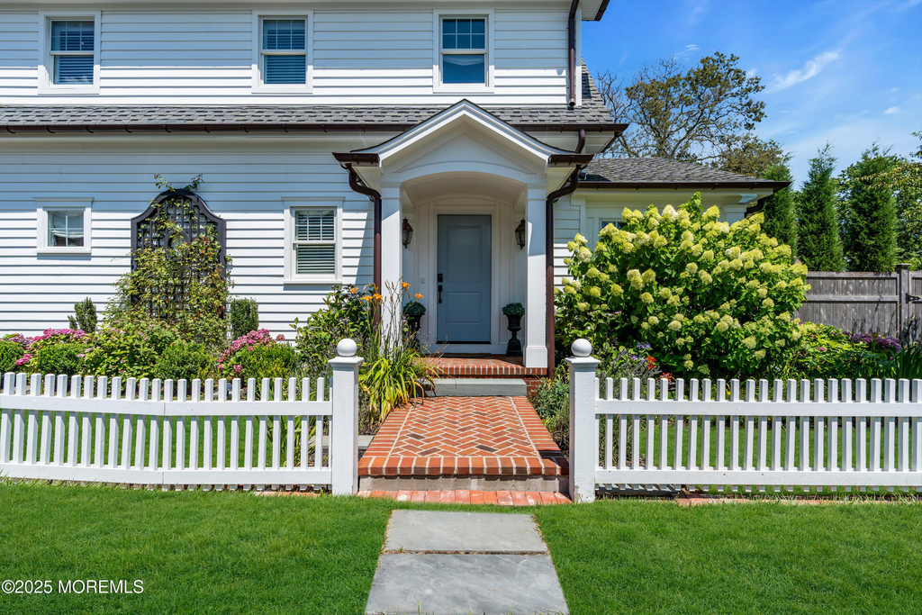 15 West Street - Photo 3