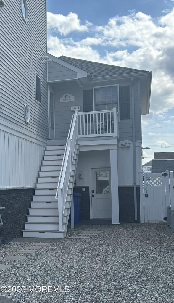 17 7th Avenue - Photo 0
