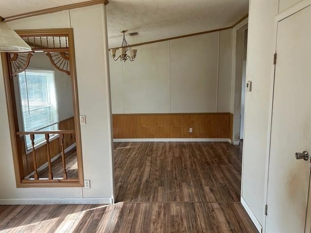 301 Elm Lane - Photo 2