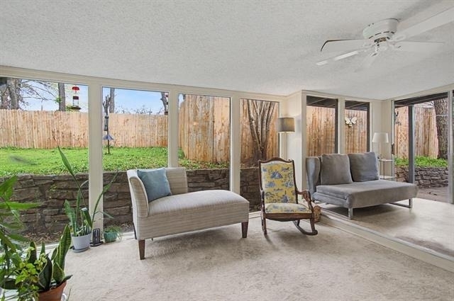 405 Torrey Street - Photo 9