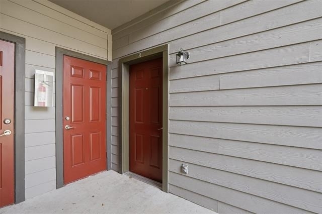 514 E Hazelwood Street - Photo 23