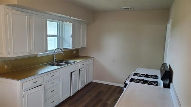 1237 S Waco Street - Photo 1