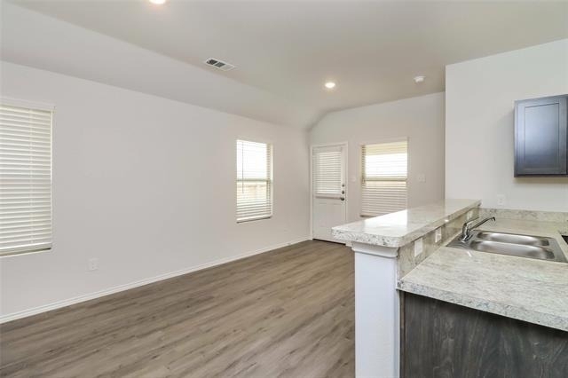 8304 Camellia Tree - Photo 12