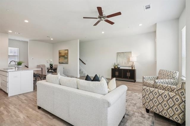 104 Samuel Street - Photo 4