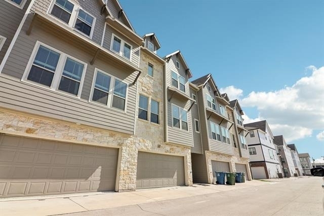 104 Samuel Street - Photo 1