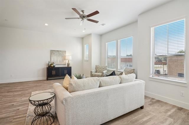 104 Samuel Street - Photo 3