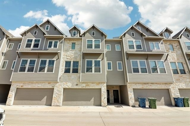 104 Samuel Street - Photo 0