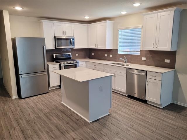 1049 Knightly Lane - Photo 3