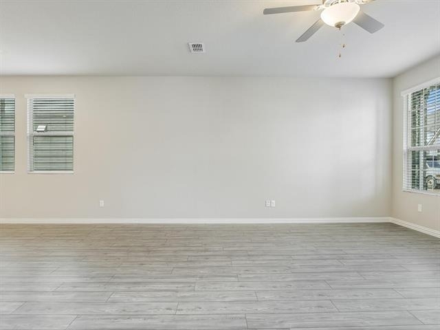 2612 Gateway Avenue - Photo 7