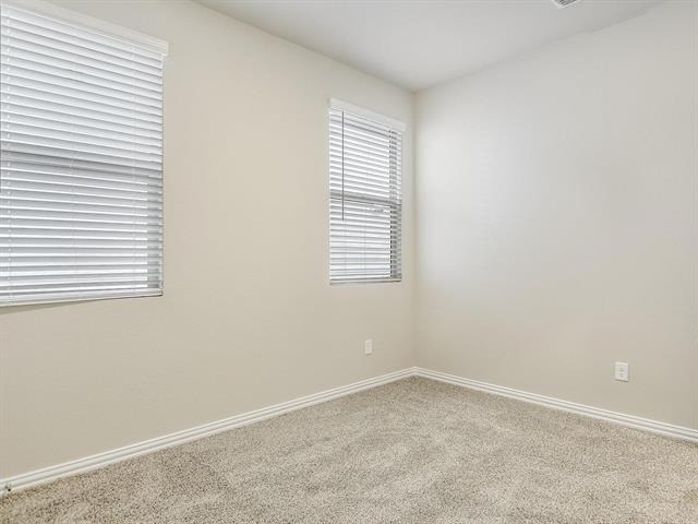 2612 Gateway Avenue - Photo 15