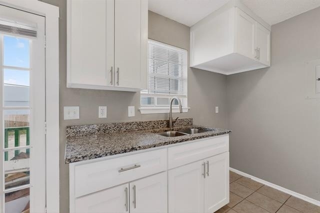 8024 Cambridge Circle - Photo 14