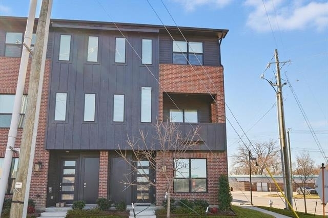 1741 W Cantey Street - Photo 1