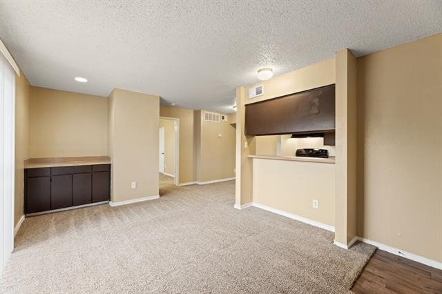 2515 Altamesa Boulevard - Photo 2