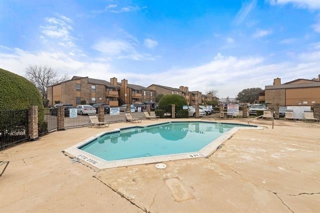 2515 Altamesa Boulevard - Photo 18