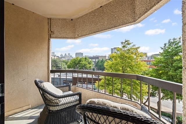 3030 Mckinney Avenue - Photo 6