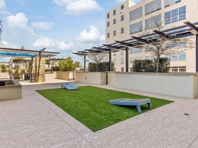 2600 W 7th Street - Photo 12