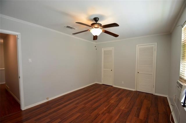3506 Bangor Court E - Photo 9