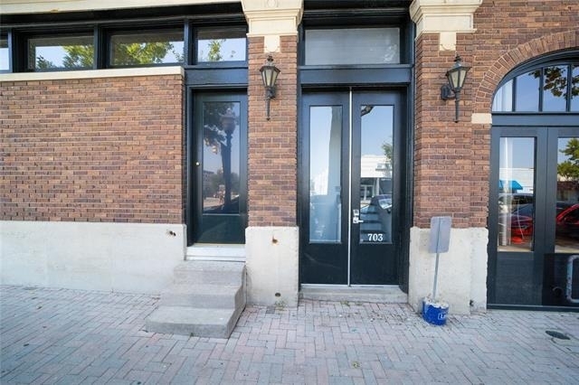 703 W Magnolia Avenue - Photo 0