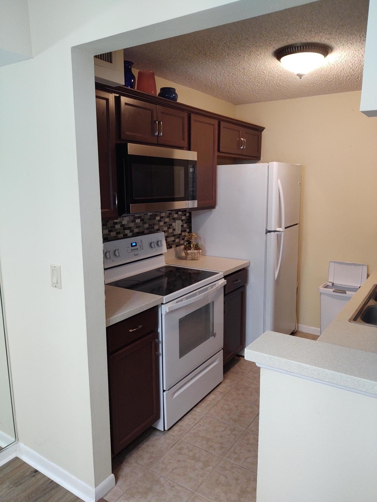 2512 Se Anchorage Cove - Photo 6