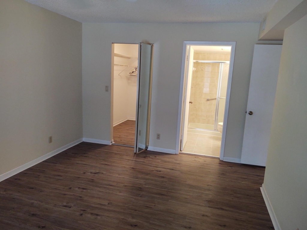2512 Se Anchorage Cove - Photo 5