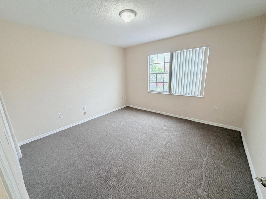 1302 Belmont Lane - Photo 7