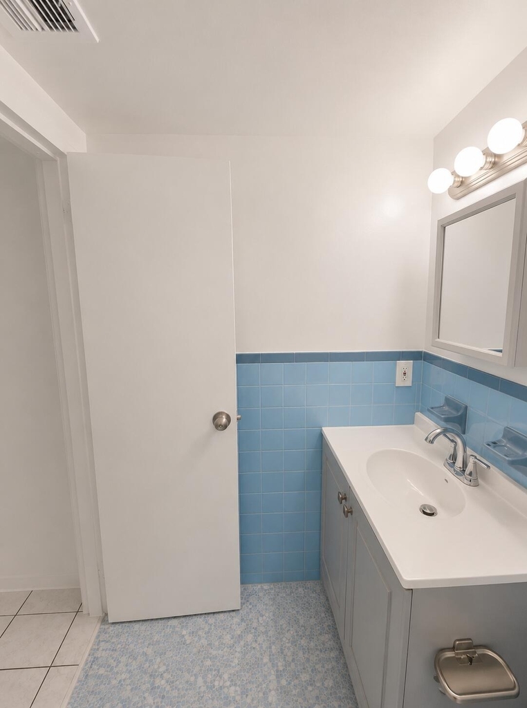 1150 Ne 17th Court - Photo 8