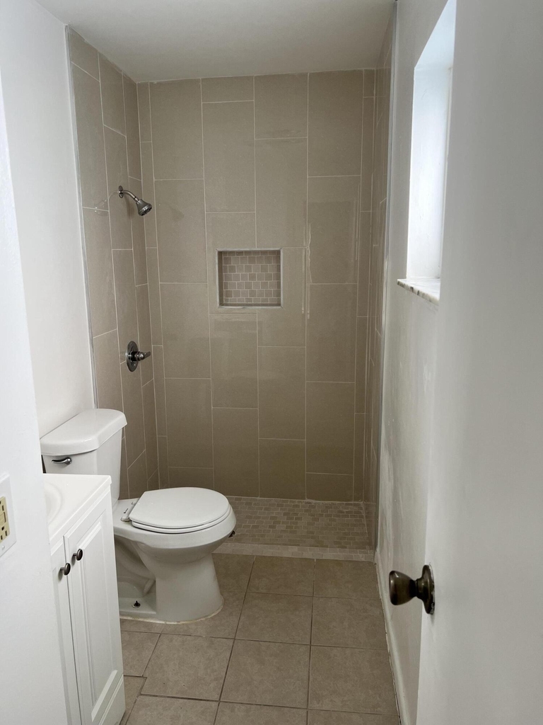 11421 Nw 39th Place - Photo 4