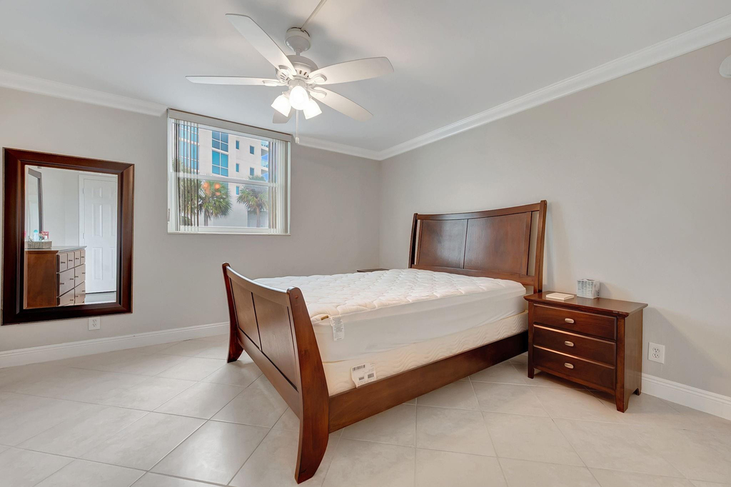 1913 S Ocean Drive - Photo 14