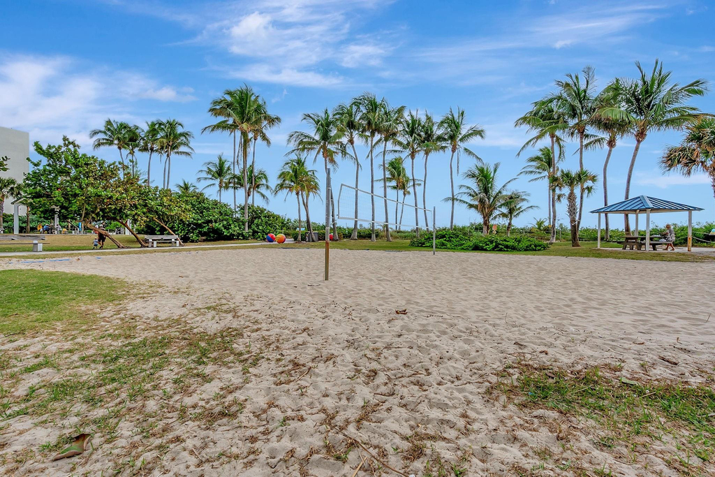 1913 S Ocean Drive - Photo 38