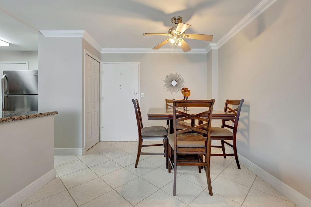 1913 S Ocean Drive - Photo 5