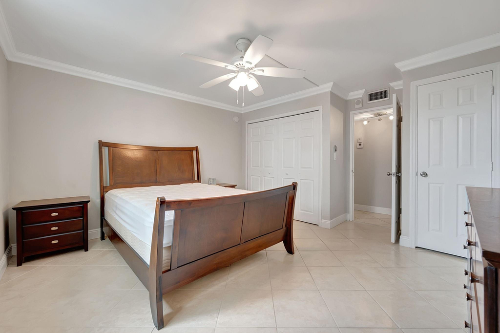 1913 S Ocean Drive - Photo 15