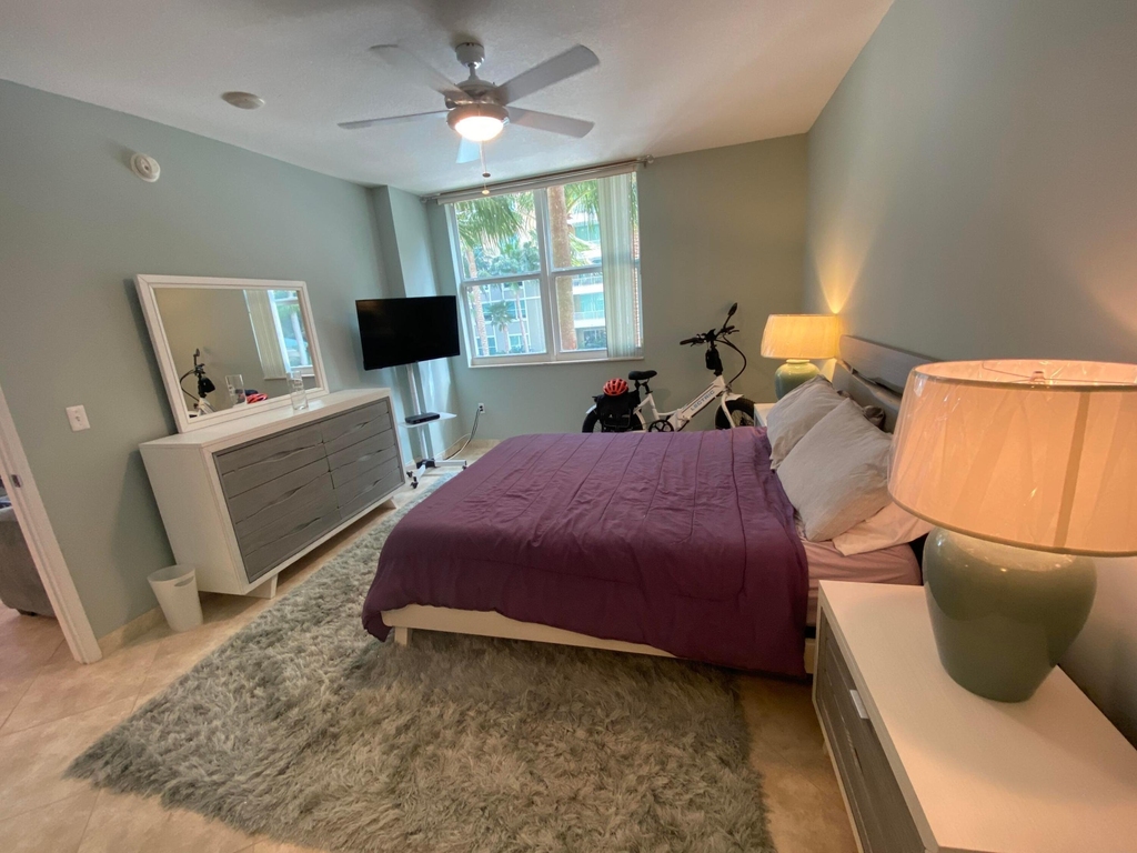 700 E Boynton Beach Boulevard - Photo 4