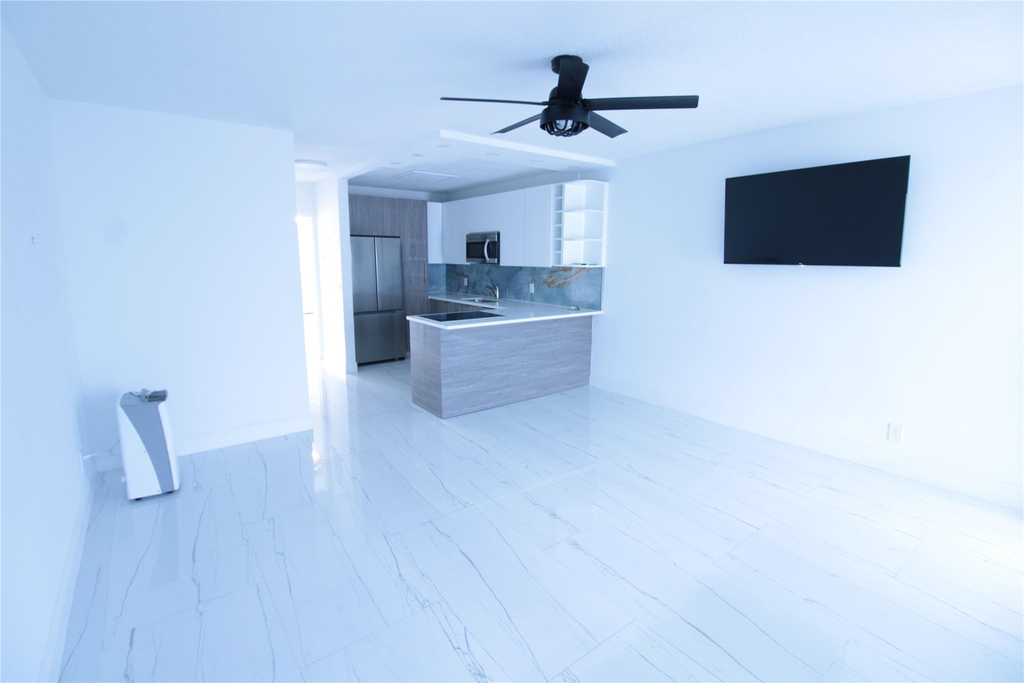 600 Layne Boulevard - Photo 7