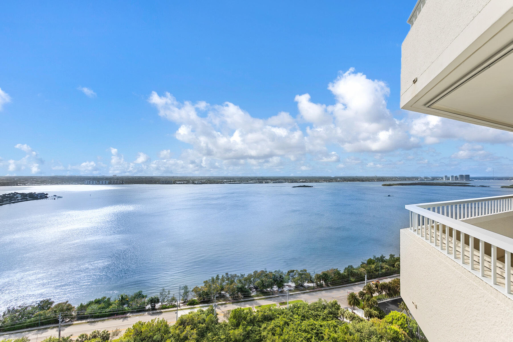 5070 N Ocean Drive - Photo 12