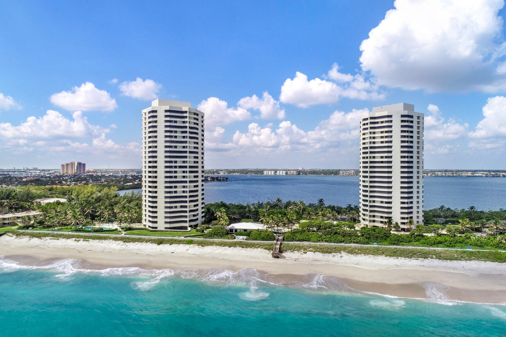 5070 N Ocean Drive - Photo 0