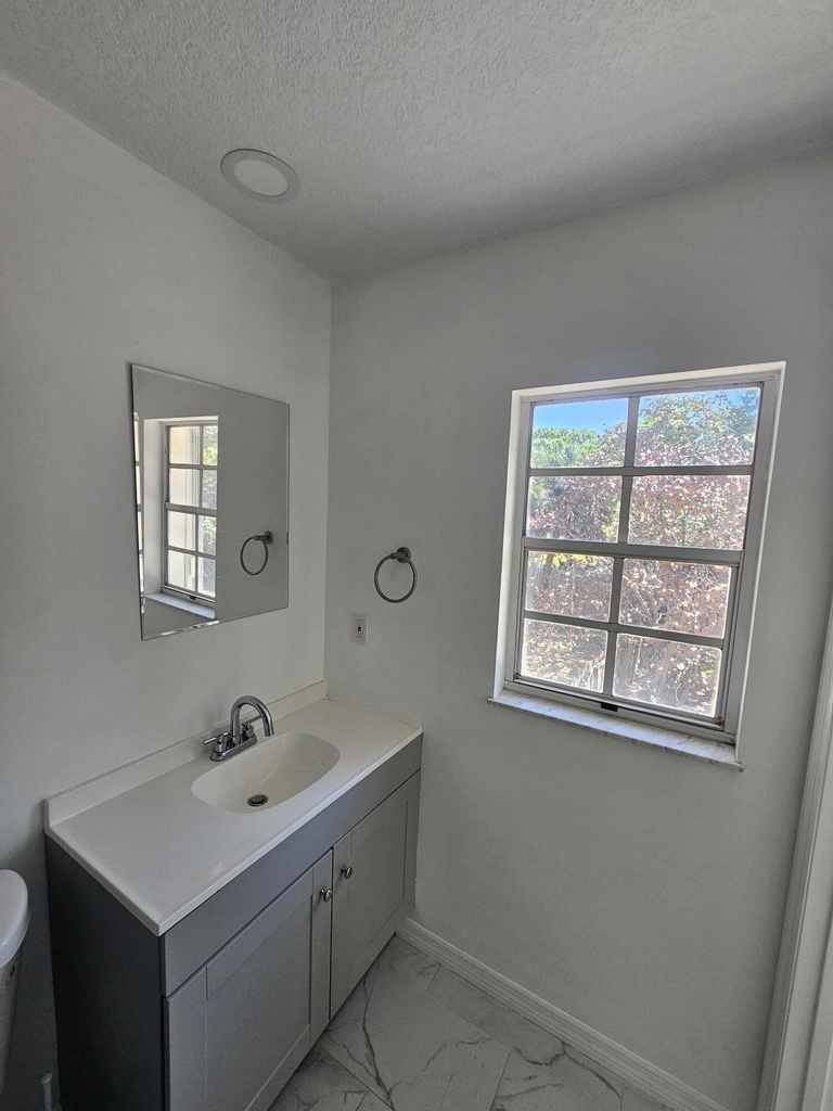 1408 36th Avenue - Photo 14