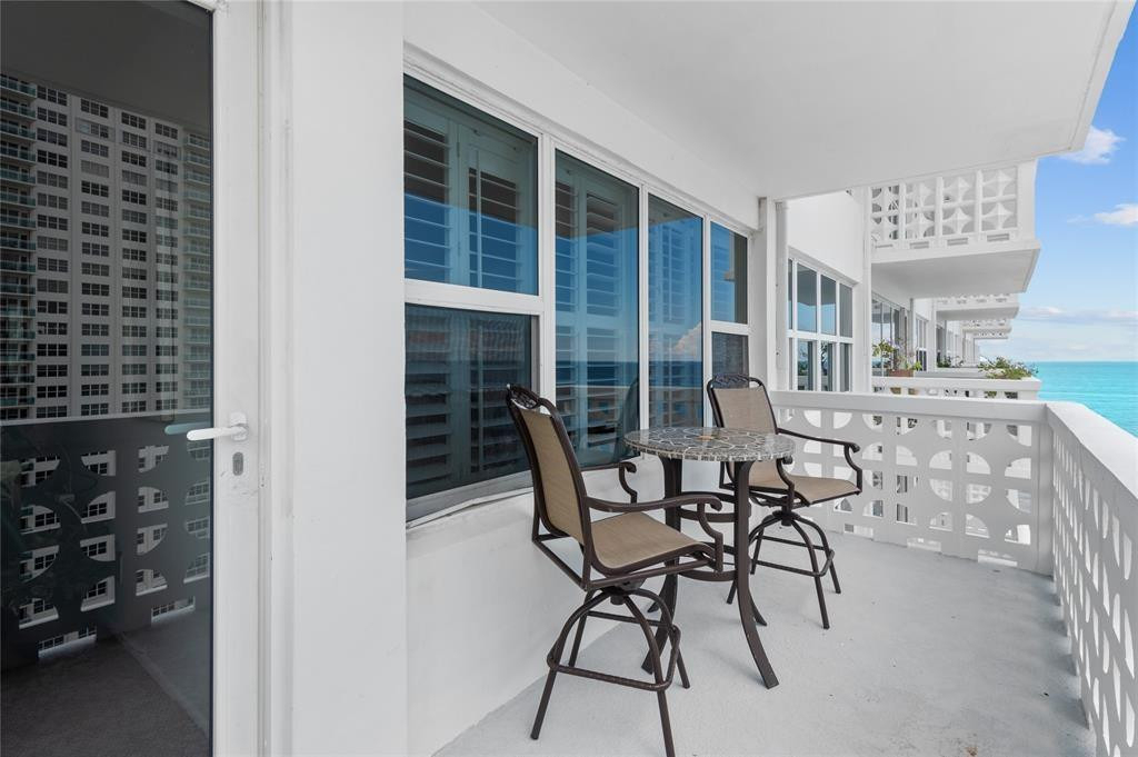 4010 Galt Ocean Drive - Photo 17
