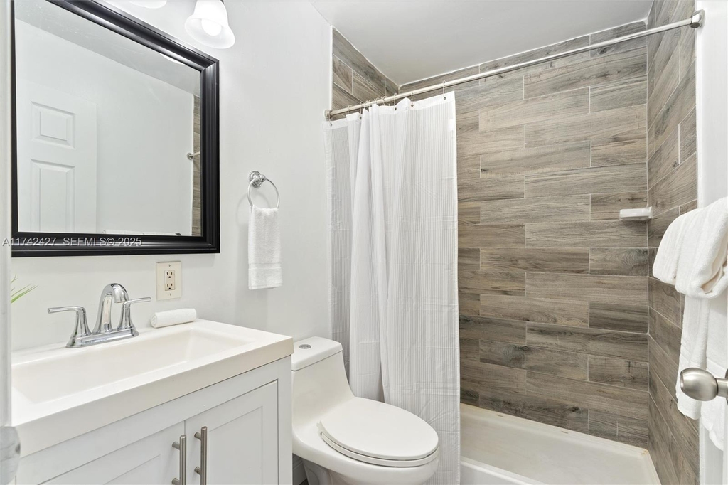 11448 N 68th St Street N - Photo 27