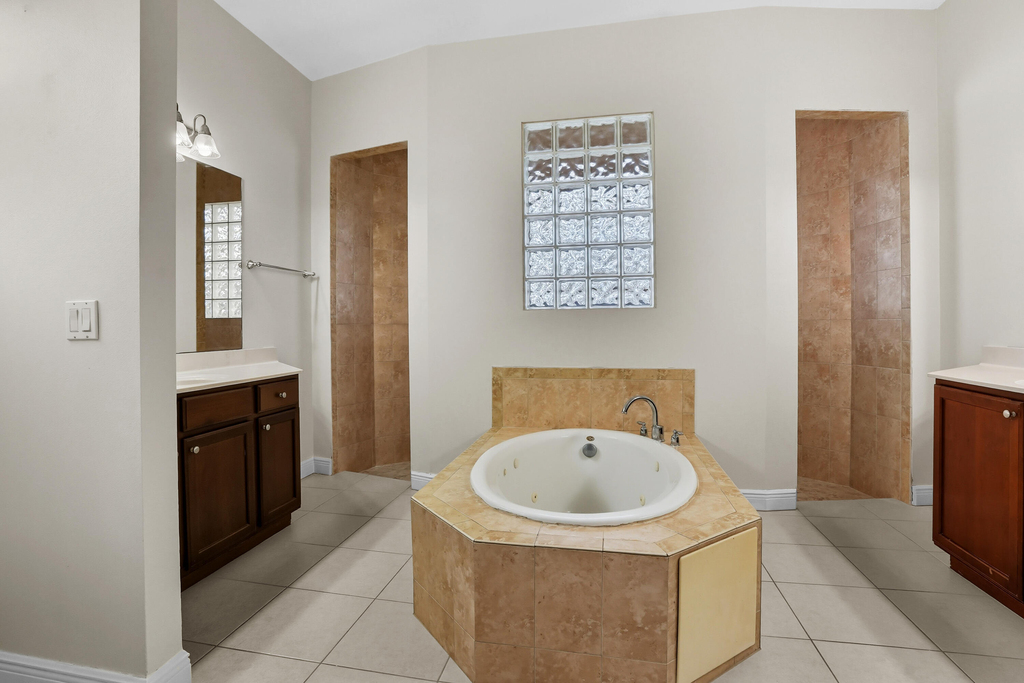 1092 Sw Majorca Avenue - Photo 32