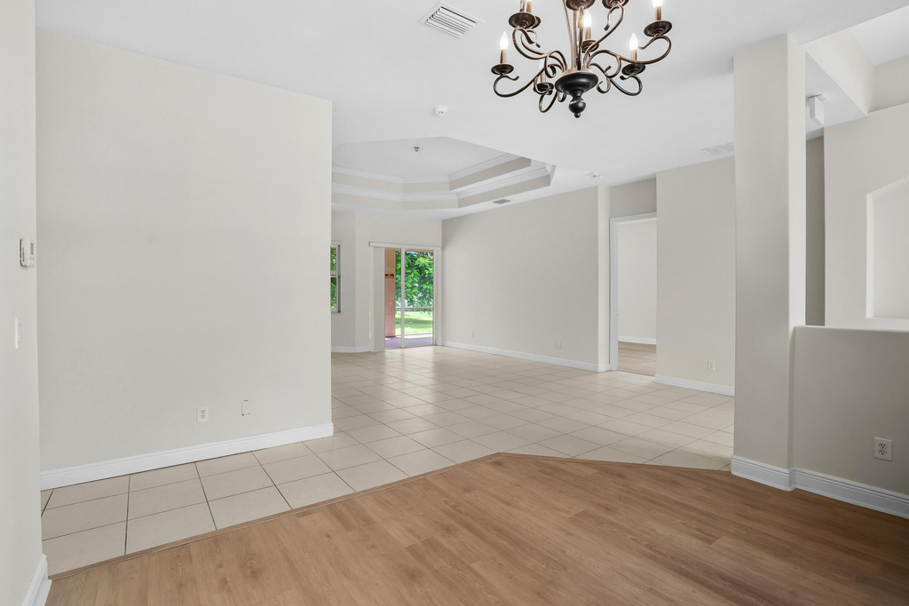1092 Sw Majorca Avenue - Photo 11