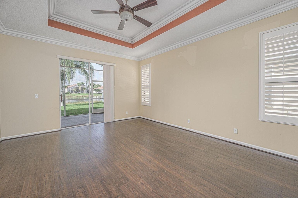 137 Nw Magnolia Lakes Boulevard - Photo 10