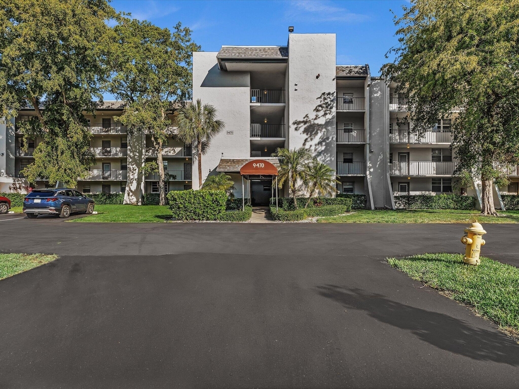 9470 Poinciana Place - Photo 0