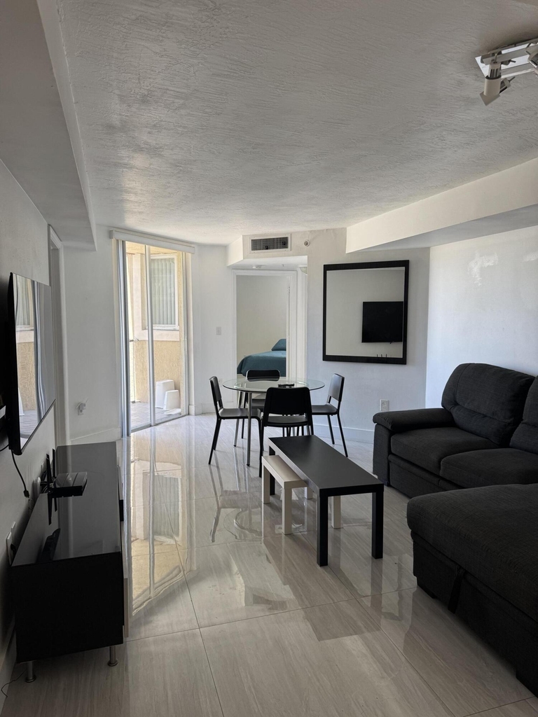102 Sw 6th Avenue - Photo 16