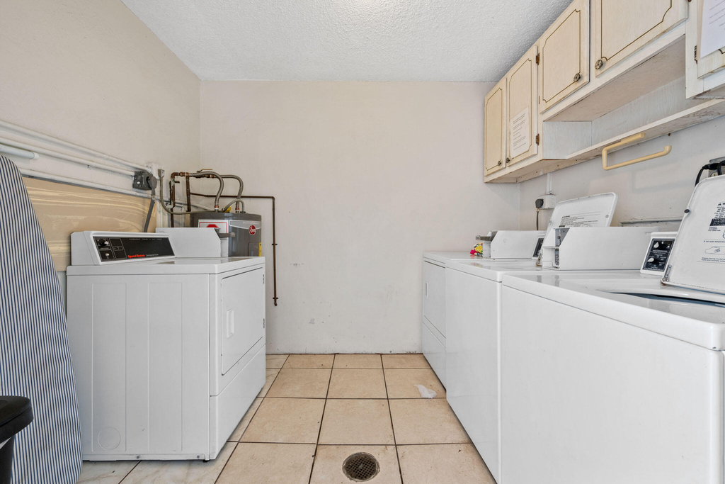 308 Southwind Court - Photo 19