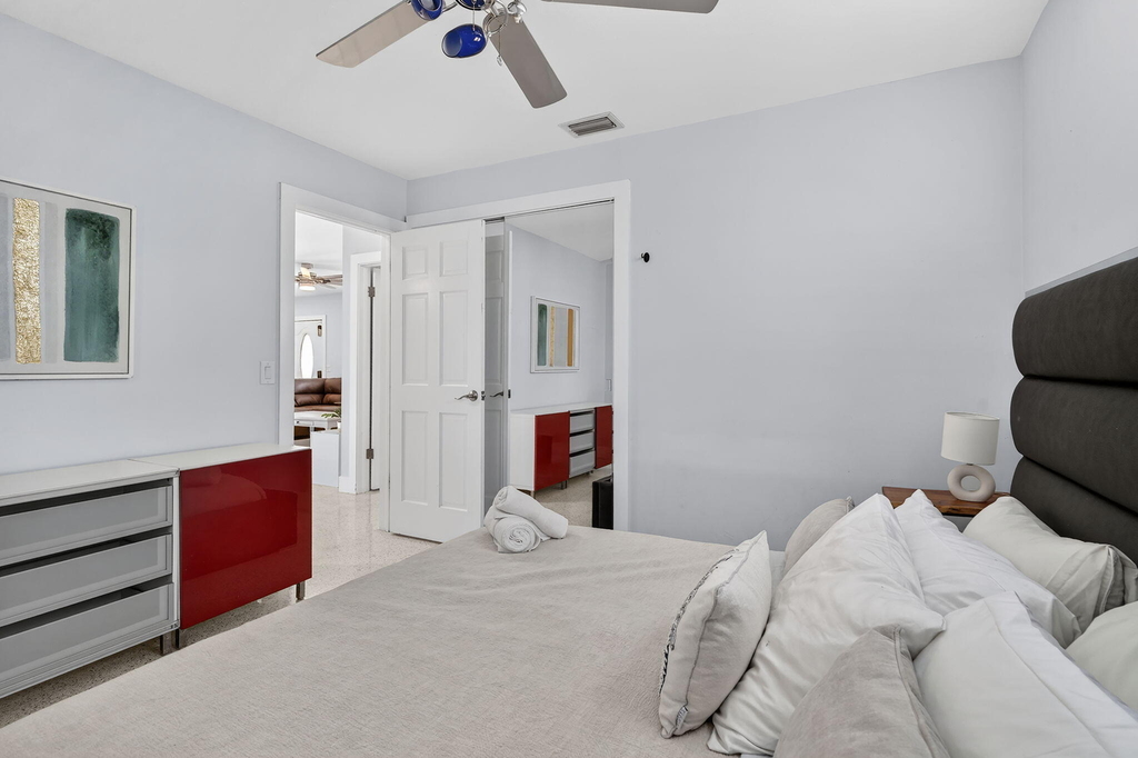 1123 Se 2nd Avenue - Photo 25